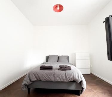 Valenciennes Apartment | Le spot 5min du centre ville de Valenciennes , wifi,