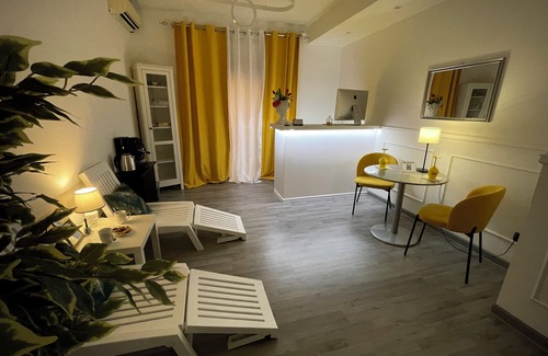 Ognina Apartment | Le Suite Del Lungomare Catania