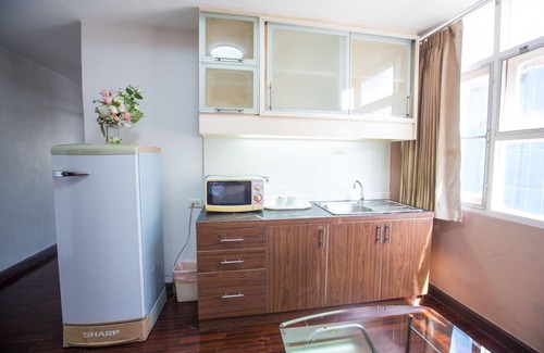Embassy District Hotel | Le Vanvarothai Saladaeng Residence