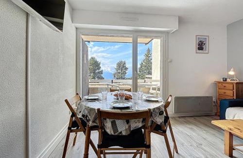 Font-Romeu-Odeillo-Via Apartment | Le Zénith - Studio - cabine - Centre - Parking