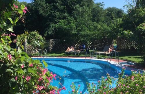 Yenangyaung Hotel | Lei Thar Gone Guest House