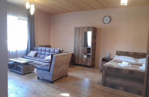 Bagvdanari House | Lela Guest House