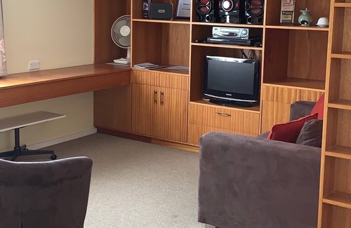 Brownlow Ki Cottage | Lemon Tree Cottage - nature lovers paradise