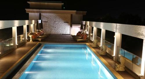 Candolim Hotel | Lemon Tree Hotel Candolim