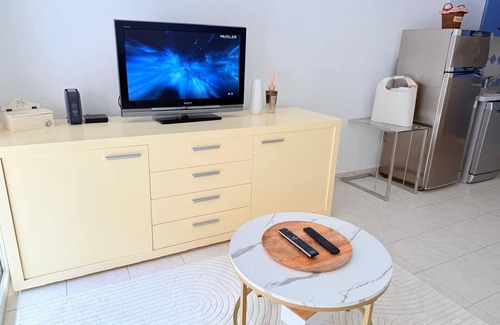 Cannes Apartment | Les 3 Îles Location. Air-conditioned apartment 50m from Juan Les Pins beaches