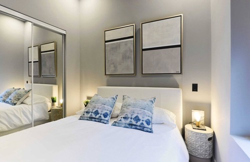 Downtown Montreal Apartment | Les Appartements Stanley Court