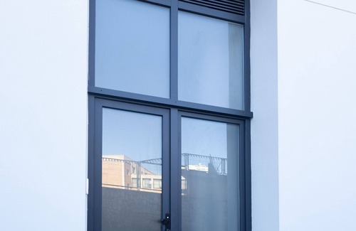 Montolivet Apartment | Les arts Plaza A by Concept Flats