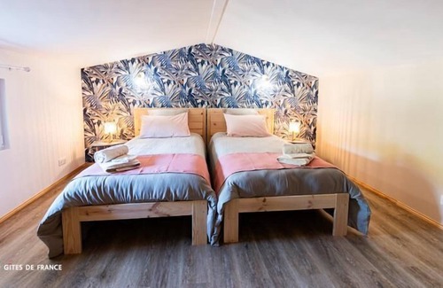 Arzillieres-Neuville House | Les Clefs du Paradis