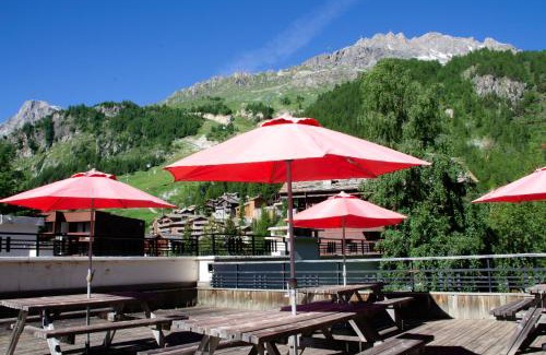 Val-d'Isere Hotel | Les Crêtes Blanches