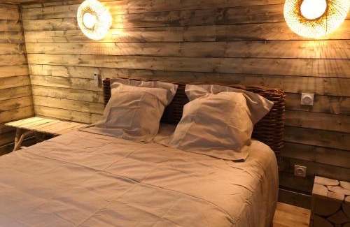 Jayac House | Les Crouquets -Cabane Spa Truffiers