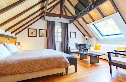 Ville Haute Hotel | Les Jardins d'Anaïs