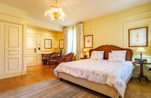 Ville Haute Hotel | Les Jardins d'Anaïs