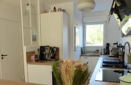 Tosse House | LES JARDINS DE LA LANDE Villa patio with garden a few minutes from the beaches. Free Wifi