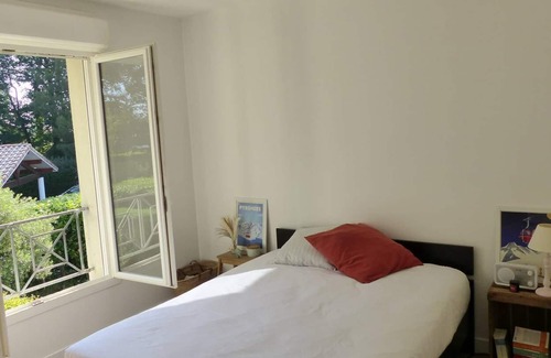 Tosse House | LES JARDINS DE LA LANDE Villa patio with garden a few minutes from the beaches. Free Wifi