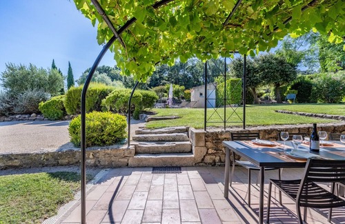 Saint-Restitut Ski Chalet | les Marcellines, character property with heated swimming pool and views