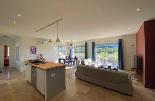 Lioux House | Les Terrasses de Lioux*-Au coeur du Luberon-Piscine chauffée-Calme & confort