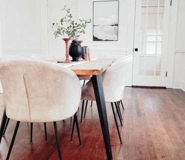 Sylvan Hills House | Less than 10 mins from Downtown, early checkin-subject to availability, pool table