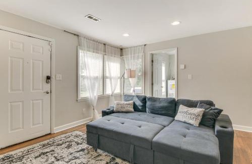 Biddleville House | Less Than 2 Mi to Uptown Charlotte Home with Large Yard!