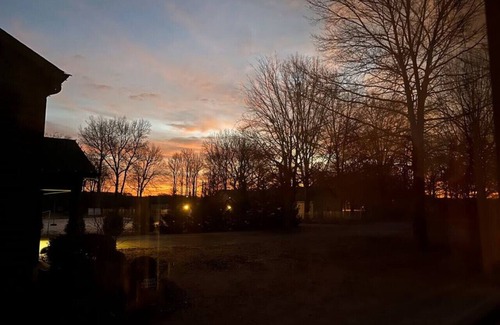 Town Creek Apartment | Let`s Explore - Stunning Sunrise & Sunset Views!