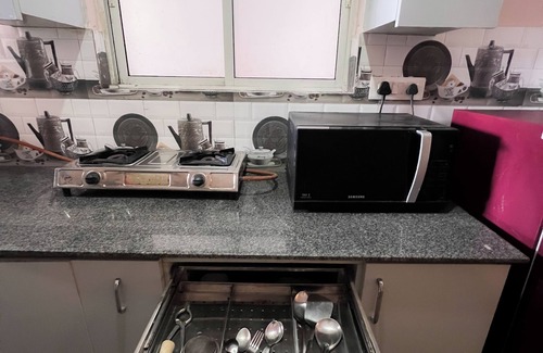 Noida Apartment | Let'stay- Sector 63A Noida