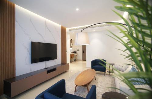 Muscat Apartment | Liaqat Airport Residence Al Mouj