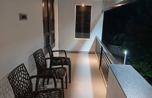 Poovar Villa | LICENCE TO CHILL HOMESTAY VILLA