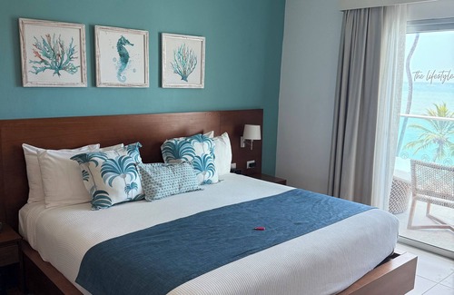 Cabarete Resort | Life Changing Ocean View resort with King Bed AC, WiFi in lovely Cabarete