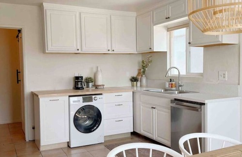 Stockton House | Light & Airy - Close to DT, Petco, & Little Italy!