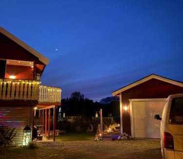 Skibotn Apartment | Lillian's gjestehus, Skibotn