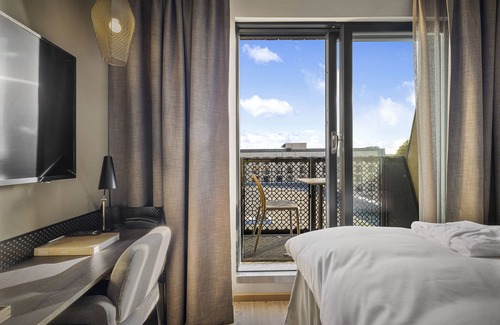 Klofta Hotel | Lily Country Club