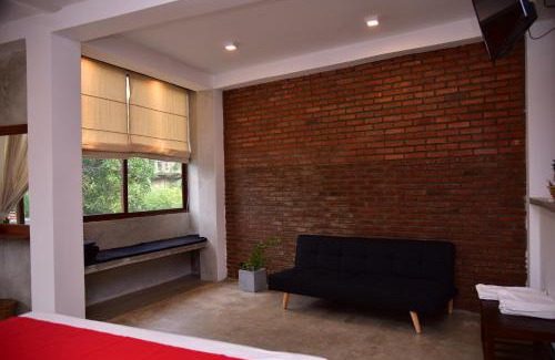 Thiranagama Apartment | Lily Holiday Apartments