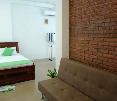 Thiranagama Apartment | Lily Holiday Apartments