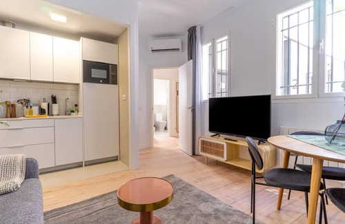 Embajadores Apartment | Limehome Madrid Calle Ave María