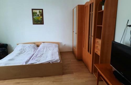 Kovagoors House | Linda Vendégház