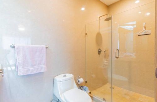 Marina Mazatlan Apartment | Lindo Condo a 1 cuadra de la playa