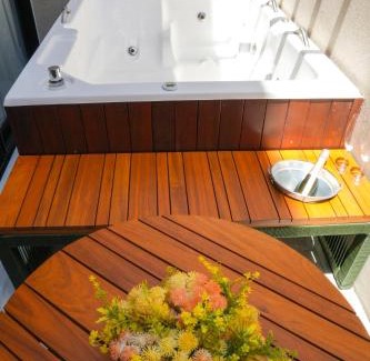 Jardim Oceania Apartment | Lindo Flat com Jacuzzi perto do Mar