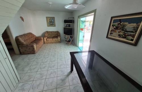 Barra do Itapocu House | LINDO SOBRADO COM 7 QUARTOS NA BARRA DO ITAPOCU