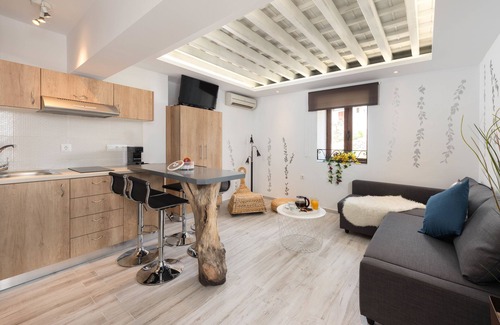 Lindos House | Lindos Citrin Suites