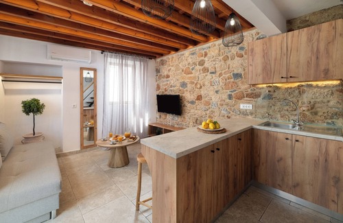 Lindos House | Lindos Citrin Suites