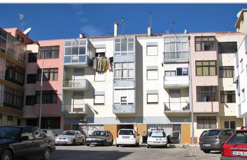 Seixal Apartment | Lisbon, Luxurious 2 bedroom apartamento in Amora