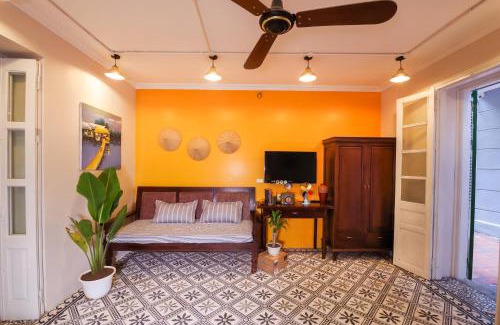 Hoan Kiem Hotel | Little Anh House