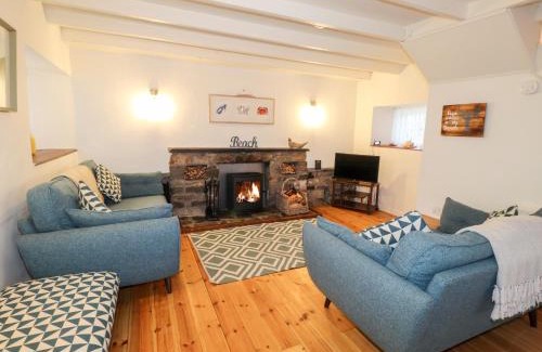 Dinas Cross House | Little Barn Cottage