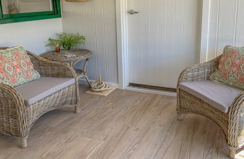 Lake Wangary House | Little Douglas Holiday Shack - A rare opportunity to rent a property in this idyllic coastal community