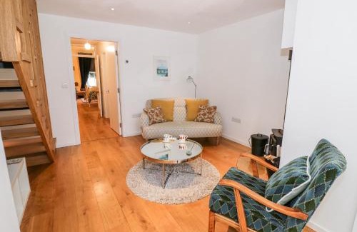 Malvern House | Little Mornington