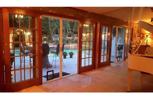 Trophy Club House | Little slice of Great Britain in Dallas.