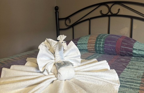 Jonesboro Cabin | Live In Lodge Extended Stay