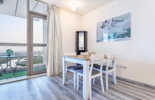 Ras Al Khaimah Apartment | Live in the center of Sea, Mountains, Mangroves of RAK