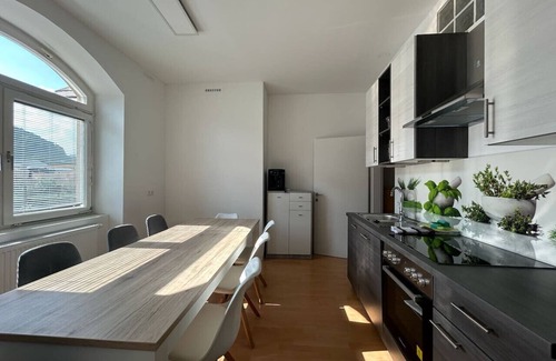 Leitendorf Apartment | Living Leoben Rebuli! - Room in Top 2! room One!