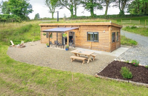 Whitland Cabin | Living Roof Log Cabin Overlooking Private Woodland