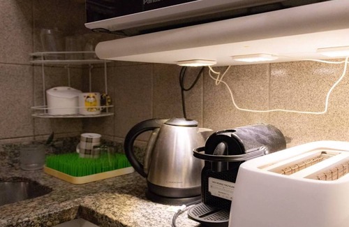 Ponta da Praia Apartment | LIVING ROOM HALF BOARD π CHANNEL 6 - AIR, WI-FI, CABLE TV, WASHING AND DRYING AND GARAGE